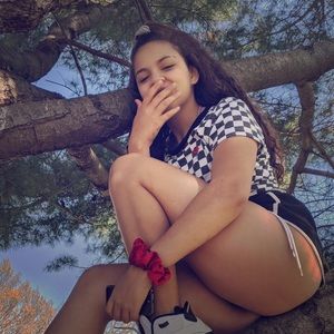 Meet your Posher, Aadilynn